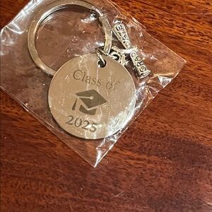 Class of 2025 Silver Keychain Must bundle new